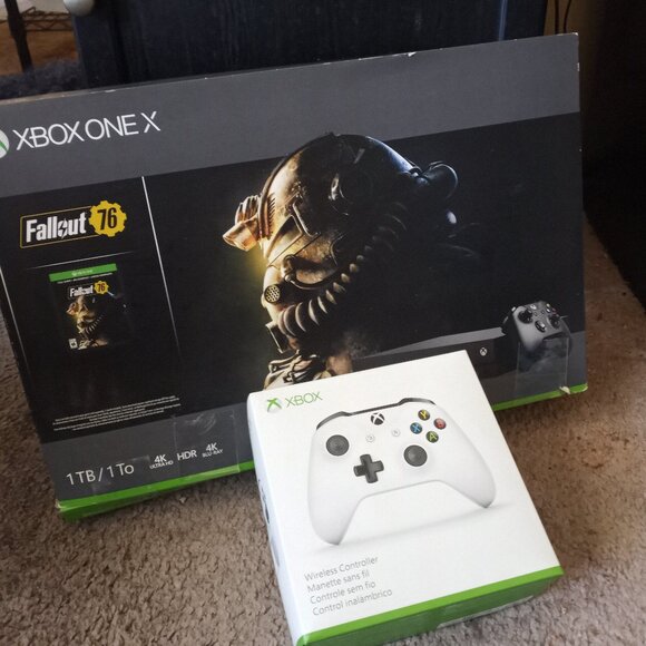 XBox One One X Fallout 76 1 TB Console w/ Controller - Black Extra Controller -W